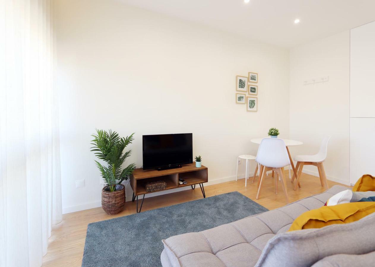 Hm - Living Batalha Square 1 Appartement Porto Buitenkant foto