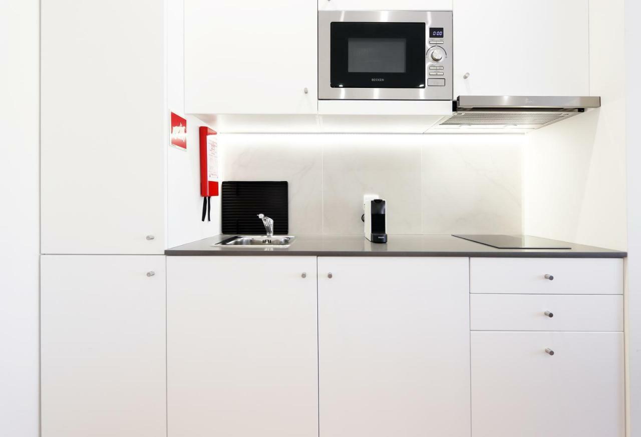 Hm - Living Batalha Square 1 Appartement Porto Buitenkant foto